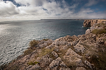 Europa;Portugal;Algarve;paisajes;puesta_Sol;atardecer;ocaso;paisaje_marino;acantilado;agua;mares_y_oceanos;mar;oceano_Atlantico;cielo;cielo_nublado;nubes