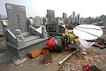 Asia;China;Oriental;Oriente;entorno_urbano;cementerio;lapidas;tumbas;campo_santo