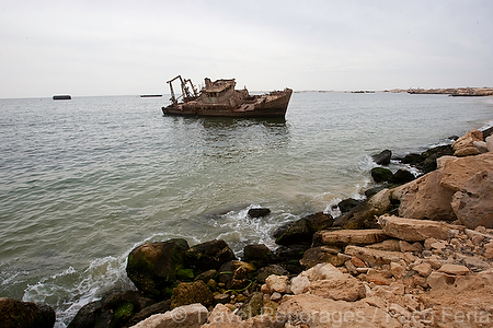 Africa;Mauritania;desierto_del_Sahara;el_Sahel;naturaleza_y_medioambiente;medioambiental;masas_agua;agua;mares_y_oceanos;mar;oceano_Atlantico;playa;transporte;medios_transporte;transporte_maritimo;navegacion;navegando;barco;barcos;barcos_pesca