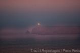 Europa;Portugal;Algarve;paisajes;puesta_Sol;atardecer;ocaso;paisaje_marino;acantilado;agua;mares_y_oceanos;mar;oceano_Atlantico;faros_en_costa;faro_marino;luz;iluminacion;noche;nocturno;entorno_urbano;vista_nocturna;de_noche;iluminacion_nocturna;nocturnas